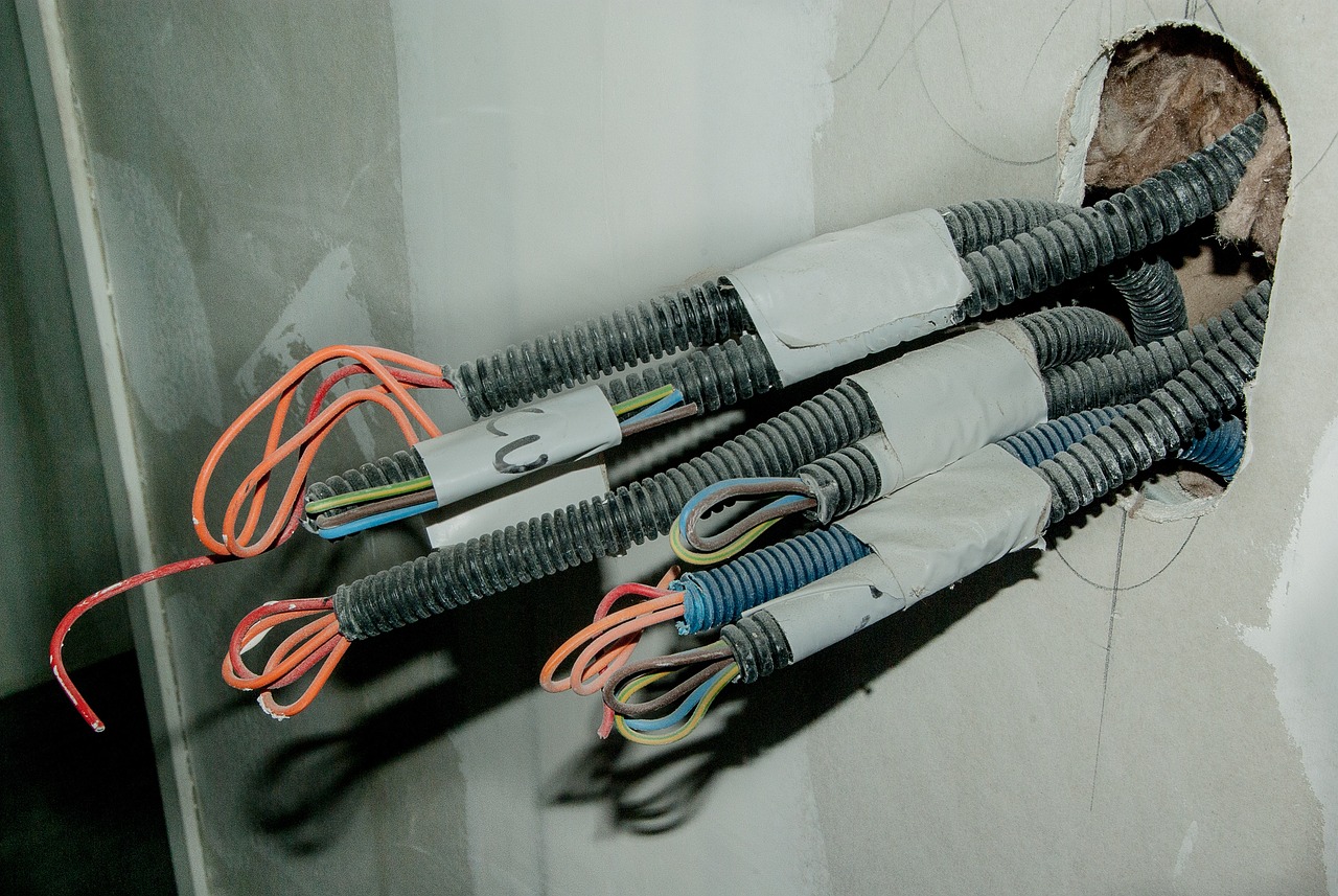 Antifurto wireless vs. Antifurto cablato